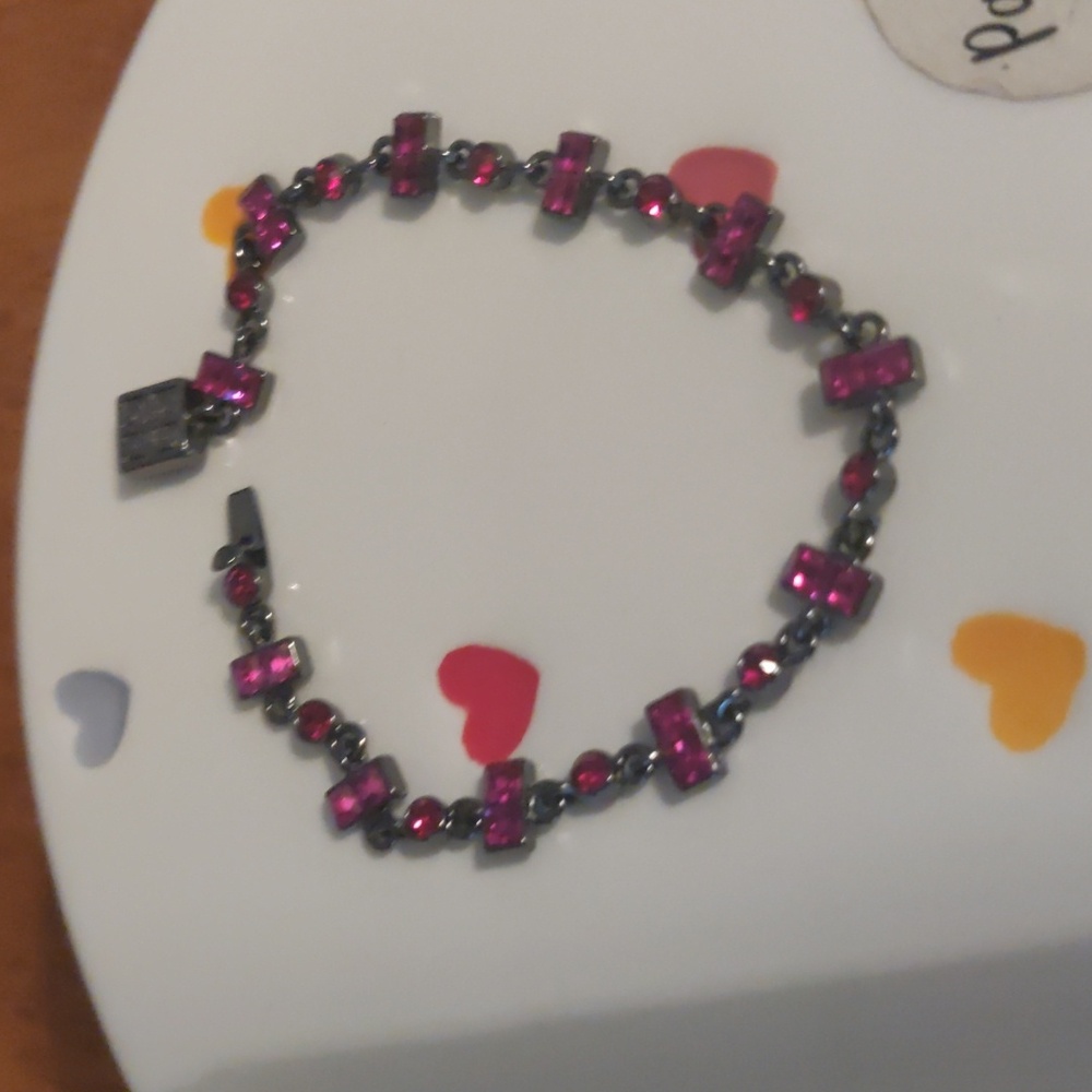 Givenchy Bracelet Nwot Beautiful Pink And Gunmetal - Picture 11 of 12
